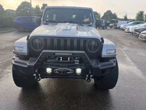 Used 2019 Jeep Wrangler Unlimited Sport AWD/4WD image 2