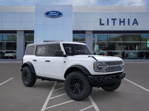 New 2026 Ford Bronco Badlands w/ Sasquatch Package AWD/4WD image 7