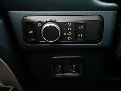 Used 2025 Ford Maverick Lariat w/ 4K Tow Package image 28