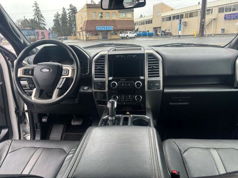 Used 2016 Ford F150 Platinum w/ Equipment Group 701A Luxury image 12