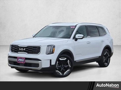 Used 2025 Kia Telluride S FWD image 1