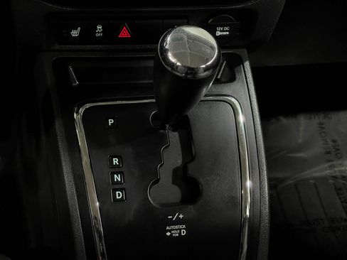 Used 2014 Jeep Patriot Latitude w/ All Weather Capability Group AWD/4WD image 25