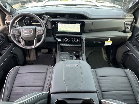 New 2026 GMC Sierra 2500 AT4X image 27