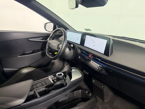 Used 2024 Kia EV6 GT AWD/4WD image 29