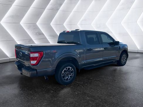 Used 2021 Ford F150 XL w/ STX Appearance Package RWD image 4