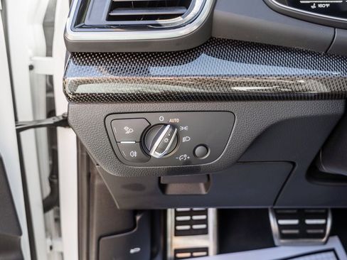 Used 2023 Audi SQ5 Premium Plus image 17