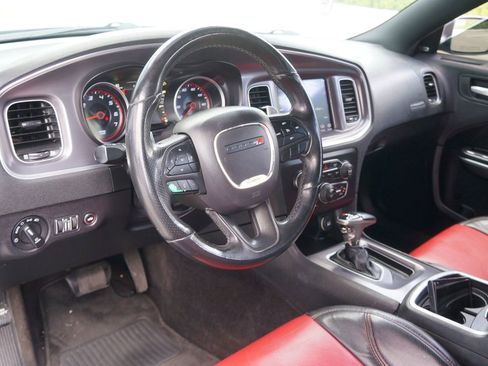 Used 2019 Dodge Charger GT image 22
