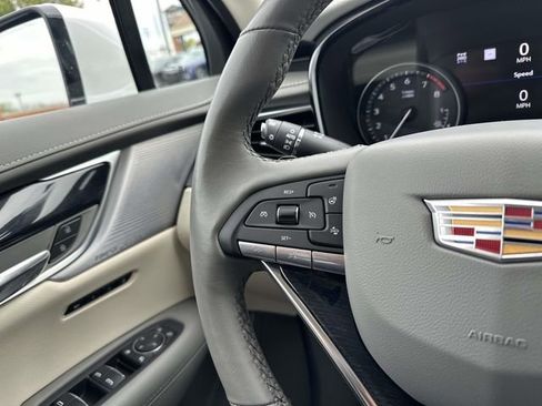 Certified 2024 Cadillac XT6 Premium Luxury w/ Technology Package AWD/4WD image 44