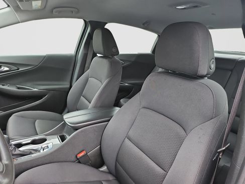 Used 2025 Chevrolet Malibu LT FWD image 23