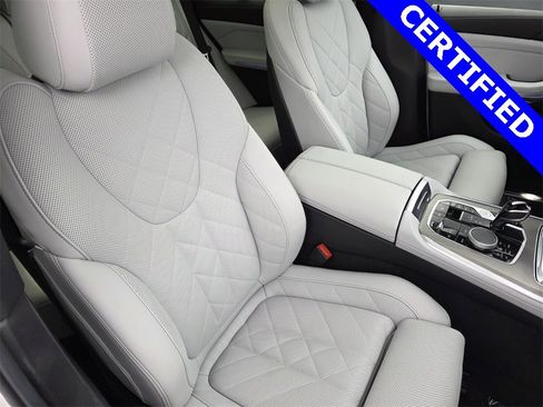 Used 2023 BMW X5 xDrive45e w/ M Sport Package image 30