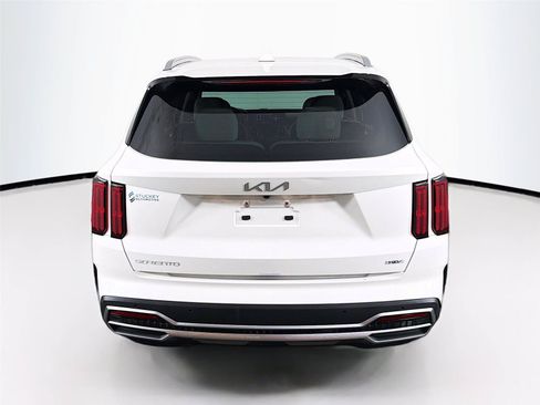 Used 2023 Kia Sorento SX Prestige w/ Panoramic Sunroof Package AWD/4WD image 10