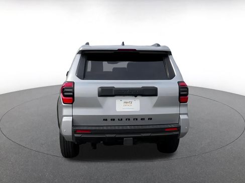 Used 2025 Toyota 4Runner TRD Off-Road image 12