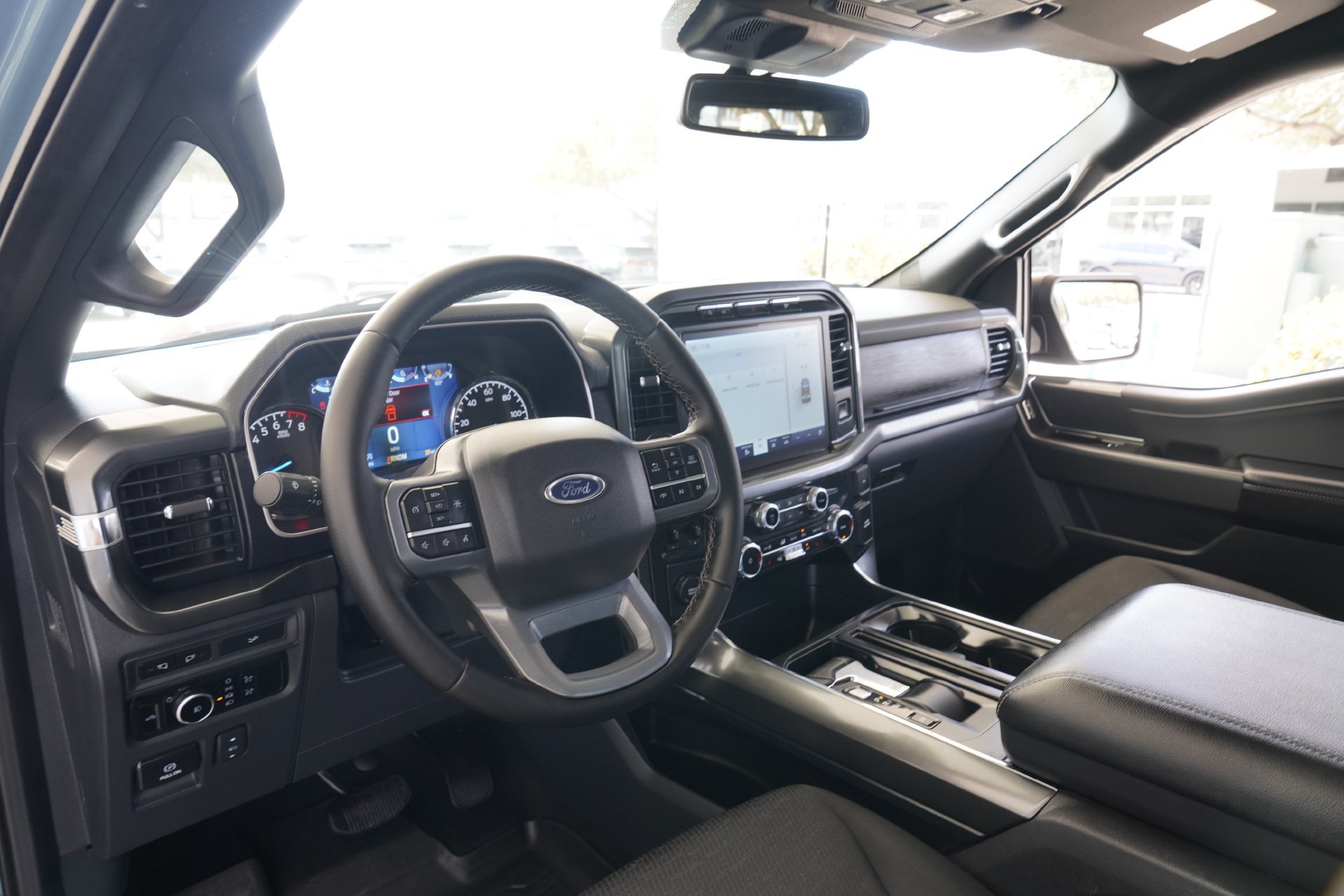Used 2023 Ford F150 XLT w/ Equipment Group 302A High RWD image 8