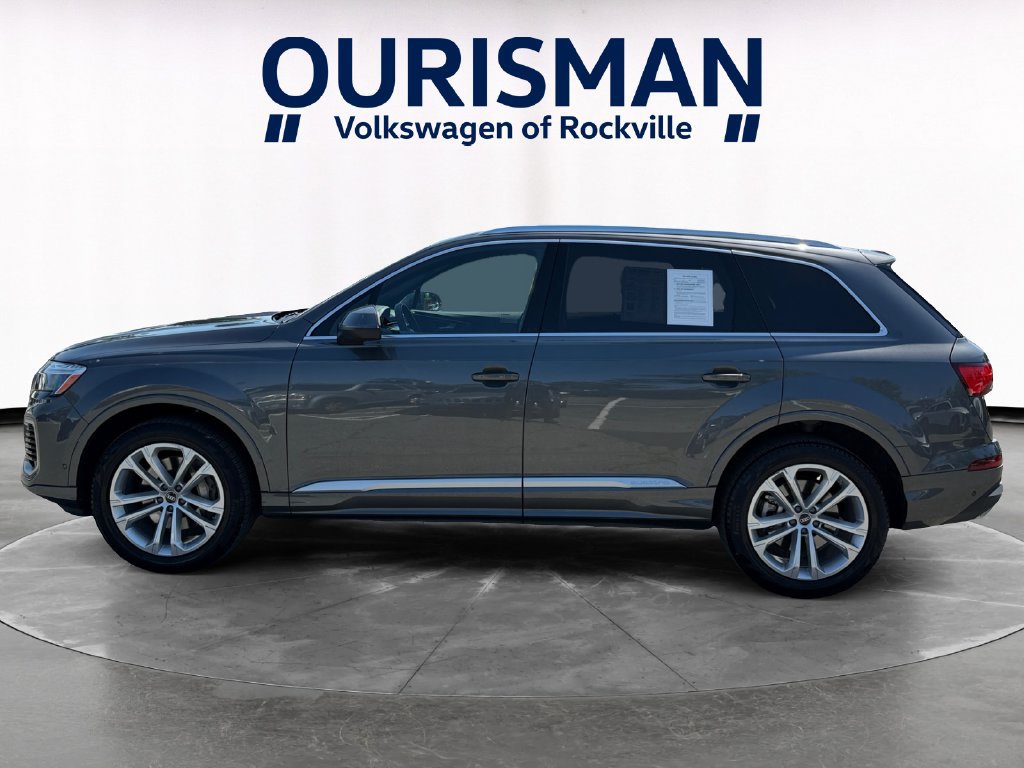 Used 2025 Audi Q7 2.0T Premium Plus w/ Premium Plus Package AWD/4WD image 3