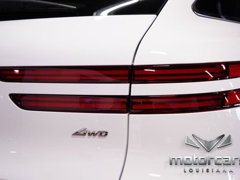 Used 2022 Genesis GV70 2.5T image 18