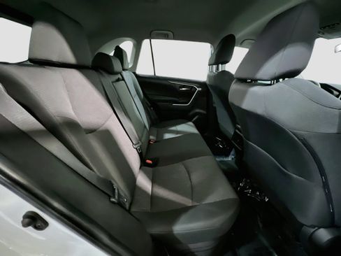 Used 2023 Toyota RAV4 AWD Hybrid image 19