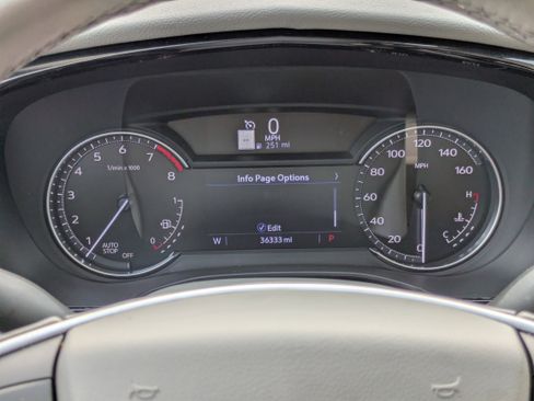 Used 2023 Cadillac XT5 Premium Luxury w/ LPO, Floor Liner Package FWD image 21