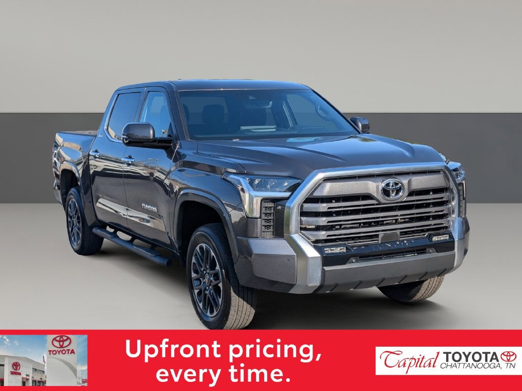 Used 2025 Toyota Tundra Limited AWD/4WD image 1