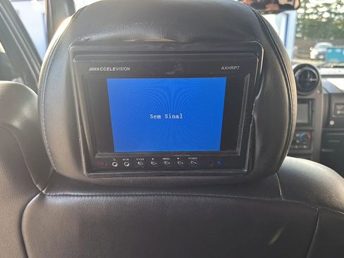 Used 2006 HUMMER H2 image 9