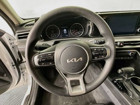 Used 2023 Kia K5 LXS FWD image 11
