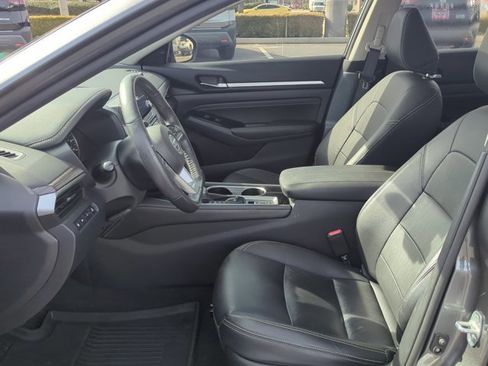 Used 2022 Nissan Altima 2.5 SL image 13