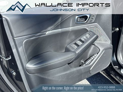 Used 2025 Acura Integra A-Spec image 12