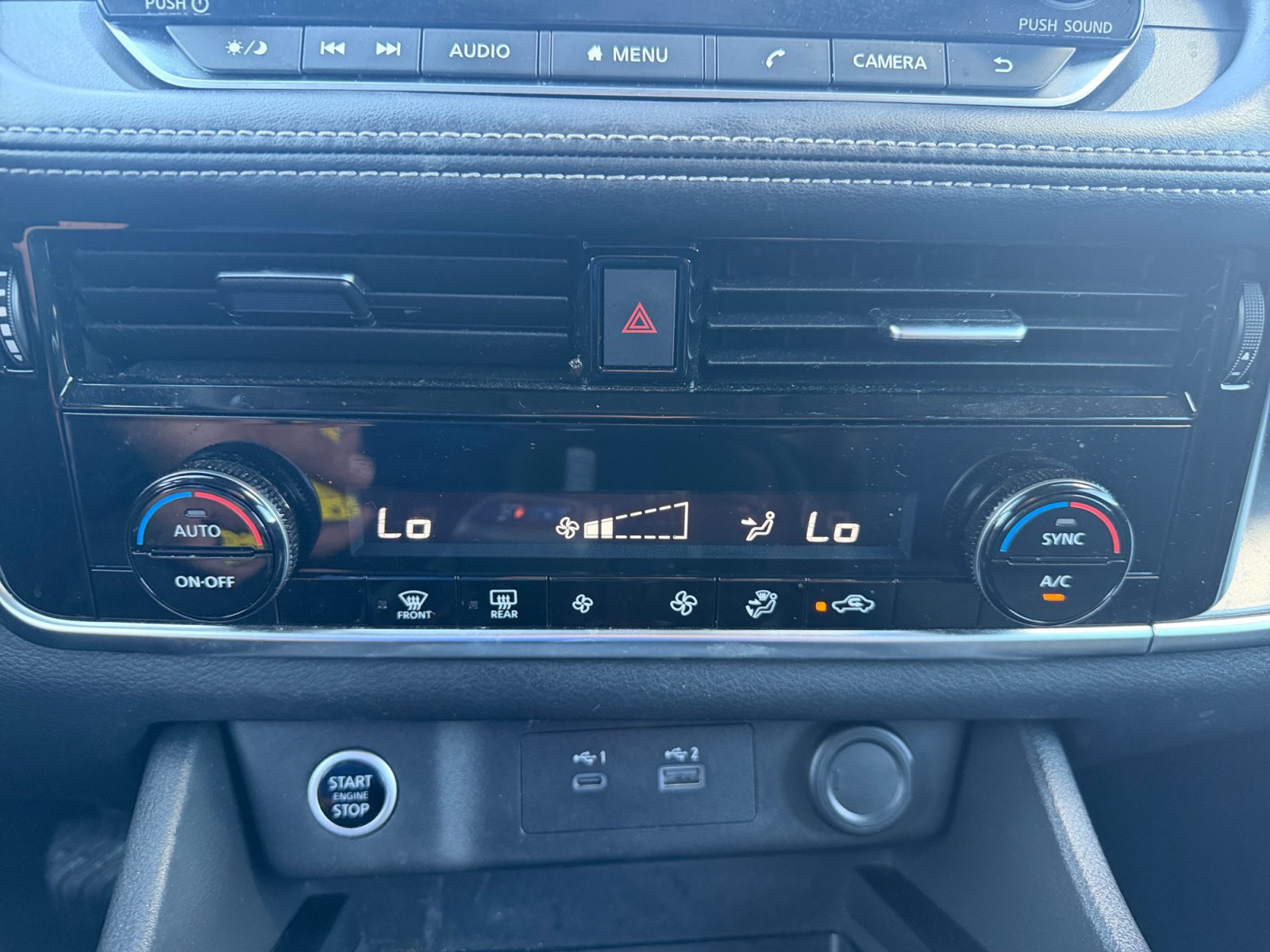 Used 2022 Nissan Rogue SV FWD image 24