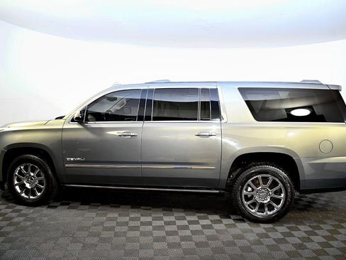 Used 2017 GMC Yukon XL Denali w/ Open Road Package image 12