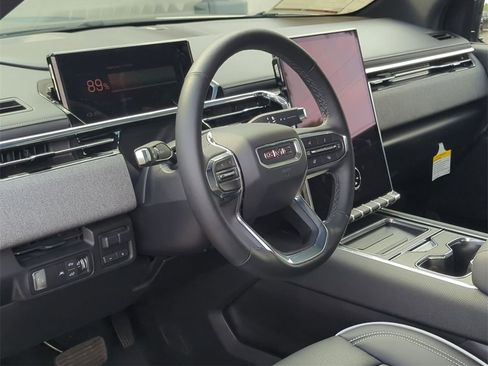 Used 2026 GMC Sierra EV Elevation image 7