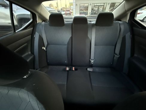 Used 2023 Nissan Versa SV image 28