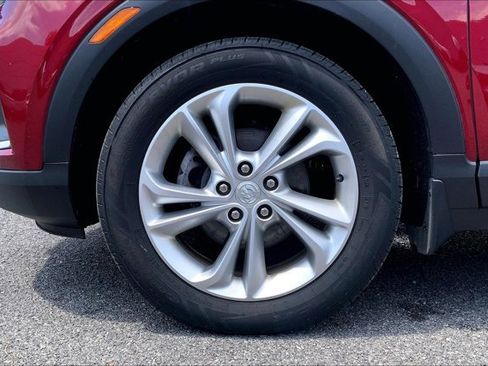 Used 2021 Buick Encore GX Preferred w/ Cold Weather Comfort Package FWD image 8
