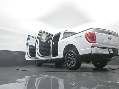 Certified 2023 Ford F150 XLT w/ Equipment Group 302A High image 39
