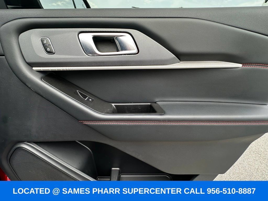Used 2026 Ford Explorer ST-Line RWD image 25