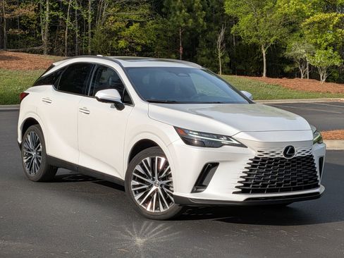 Used 2023 Lexus RX 350 Premium Plus w/ Cold Area Package image 2