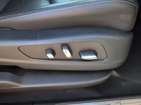 Used 2023 Cadillac XT5 Premium Luxury image 36