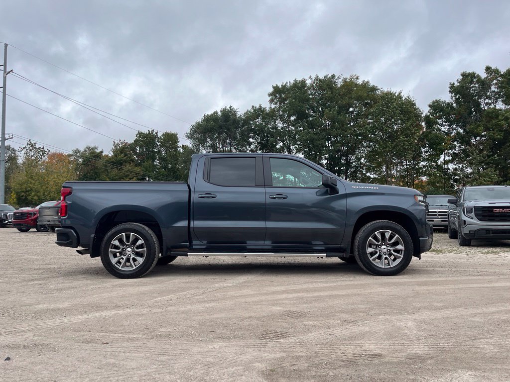 Used 2021 Chevrolet Silverado 1500 RST w/ Convenience Package II AWD/4WD image 6