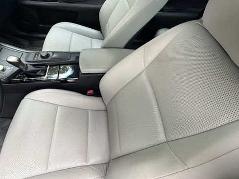 Used 2016 Lexus ES 350 FWD image 16
