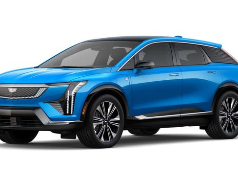 New 2026 Cadillac Optiq Luxury 2 image 25