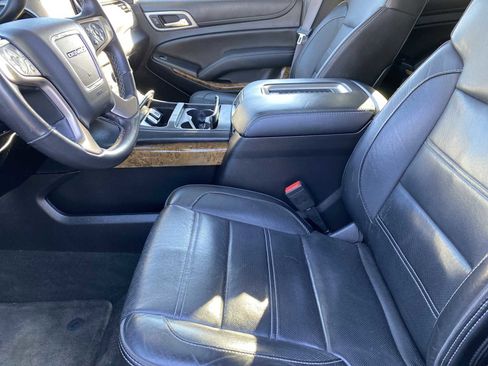 Used 2015 GMC Yukon Denali w/ Open Road Package image 25