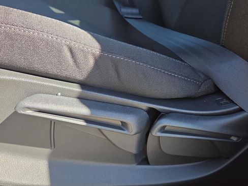 New 2026 Honda CR-V LX image 10
