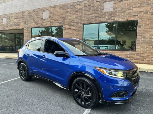 Used 2021 Honda HR-V Sport image 28