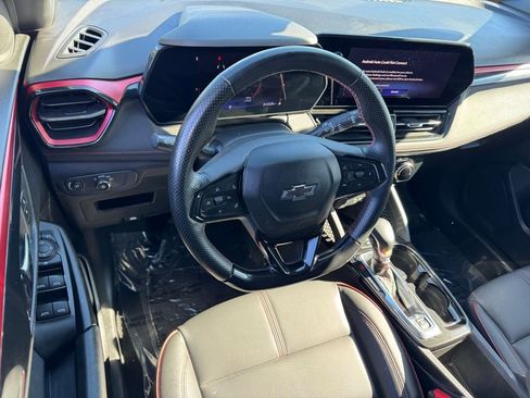 Used 2024 Chevrolet TrailBlazer RS image 22