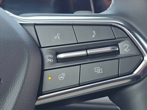 New 2026 Chevrolet Traverse LT w/ Driver Confidence Package FWD image 22
