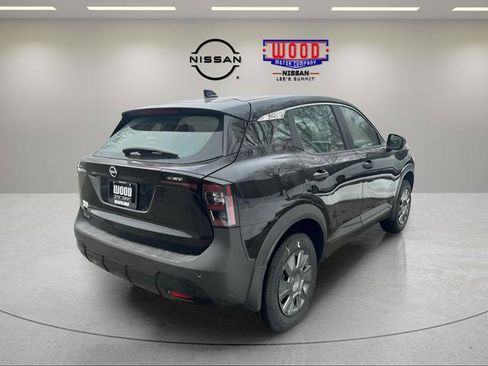 New 2026 Nissan Kicks S image 3