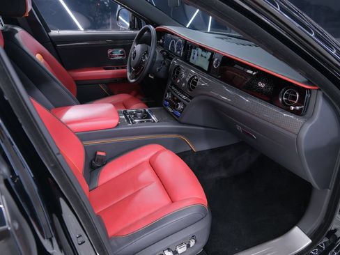 Used 2022 Rolls-Royce Ghost Black Badge AWD/4WD image 38