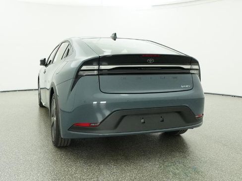 New 2026 Toyota Prius Plug-In Hybrid image 15