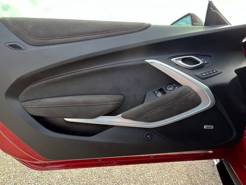 Certified 2020 Chevrolet Camaro ZL1 RWD image 19