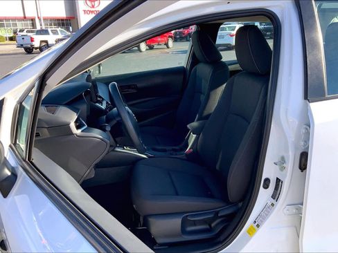 Used 2024 Toyota Corolla LE image 8