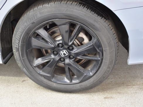 Used 2024 Honda Odyssey Sport image 39