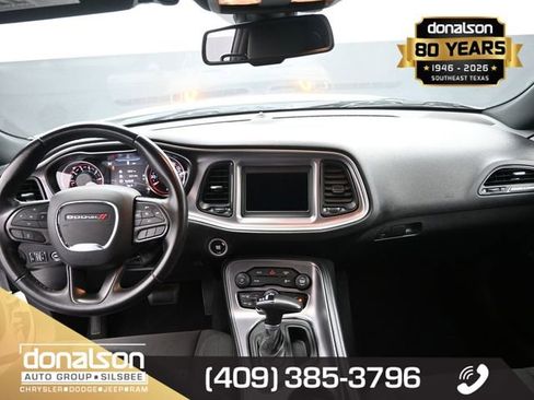 Used 2023 Dodge Challenger SXT image 10